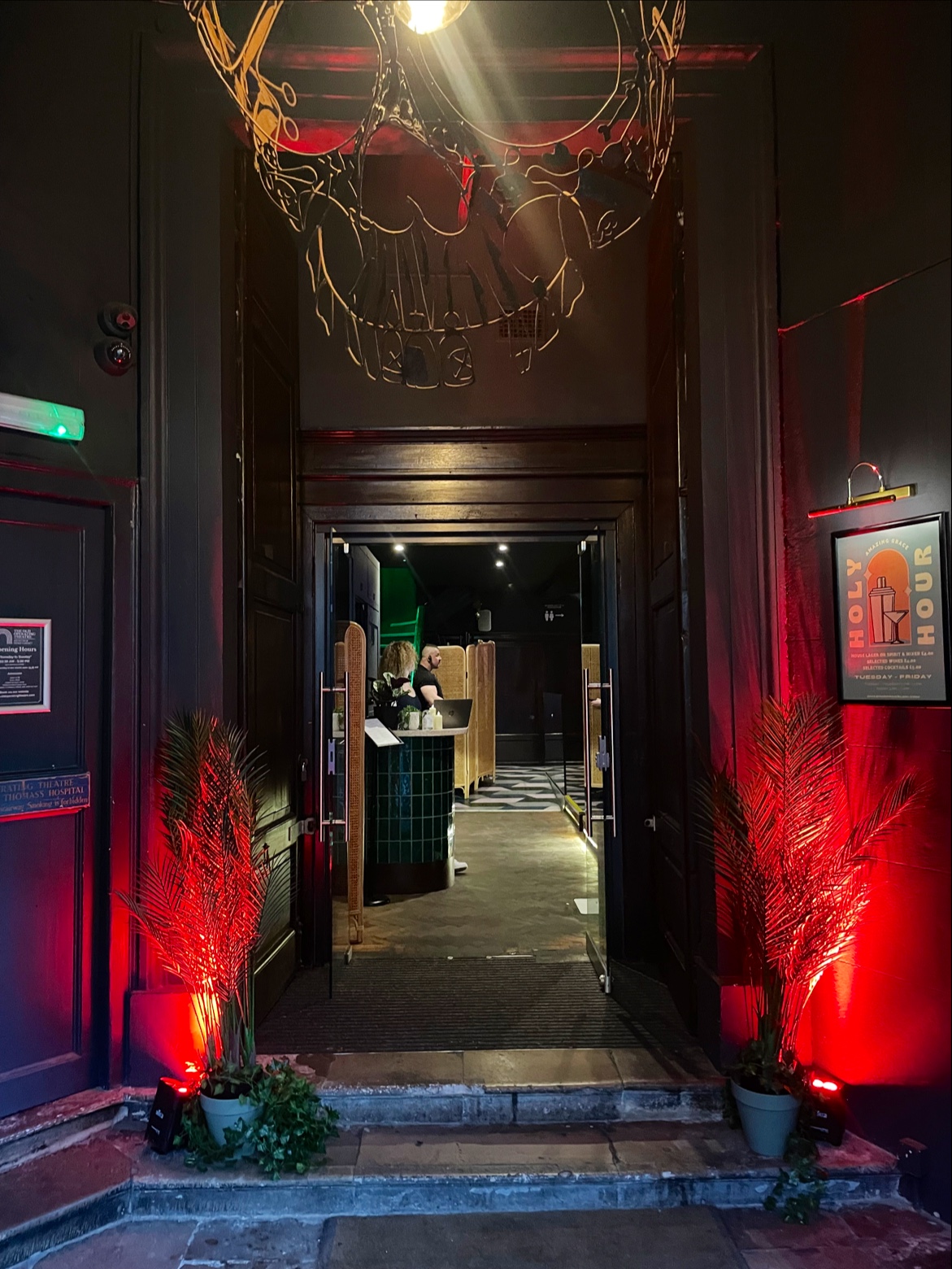 Amazing Grace London Bridge - mediterranean