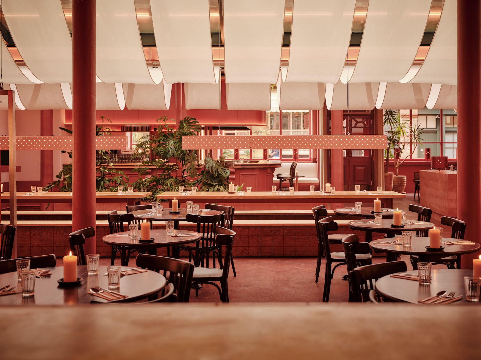 Kricket Shoreditch - Kafé, Restaurant & Bar - indian