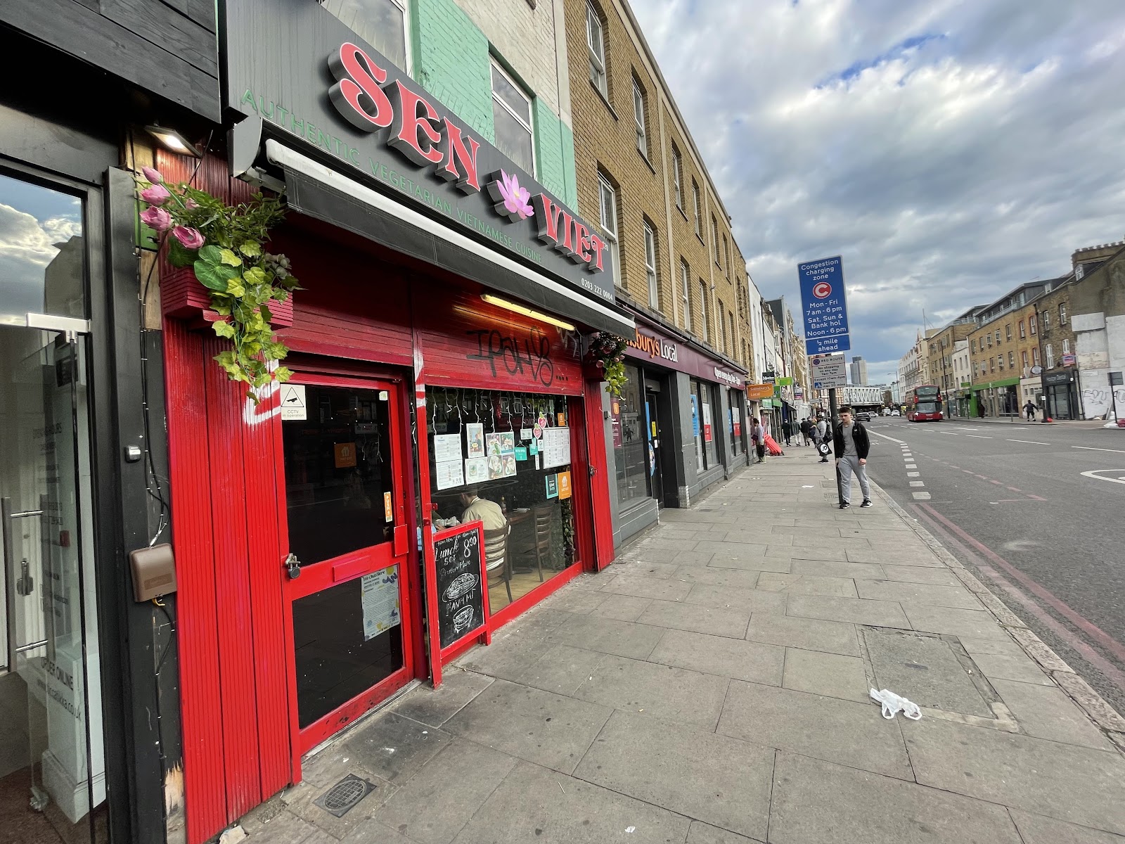 Sen Viet Vegan Restaurant - vietnamese